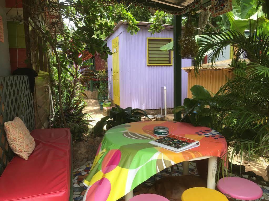 Judy House Cottages And Rooms Negril Exterior photo